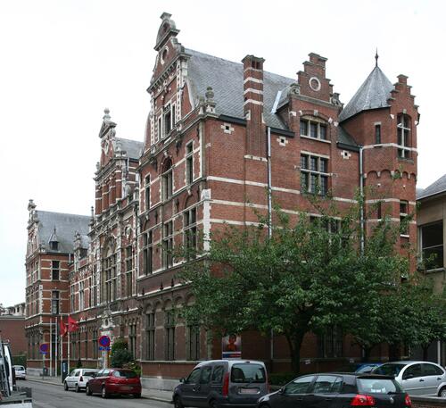 Jongenshuis Boys' Home Building